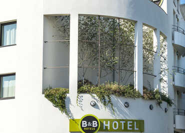 B&B La Rochelle Centre Hotel