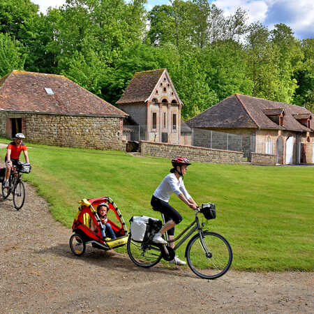 La V lo Francette Cycling itinerary from Caen to La Rochelle