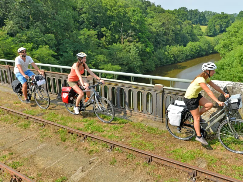 La Vélorail d'Ambrières-les-Vallées en famille