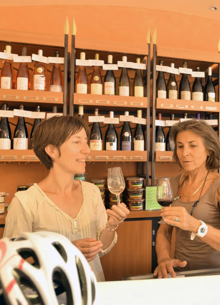 Atelier dégustation de vins de la Loire dans les caves de Saumur
