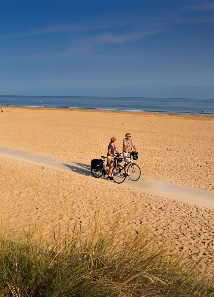 Pages et cabines de plages à Ouistreham