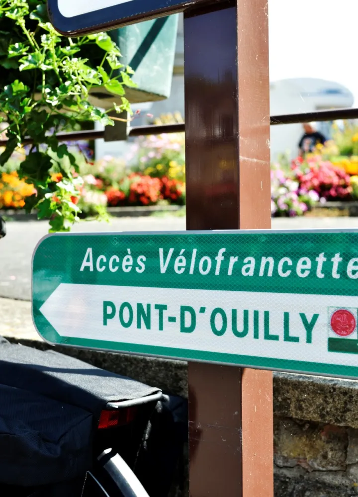 Panneau de La Vélo Francette à Clécy - Calvados