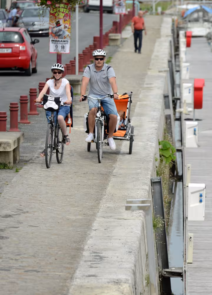 Port de Marans à vélo