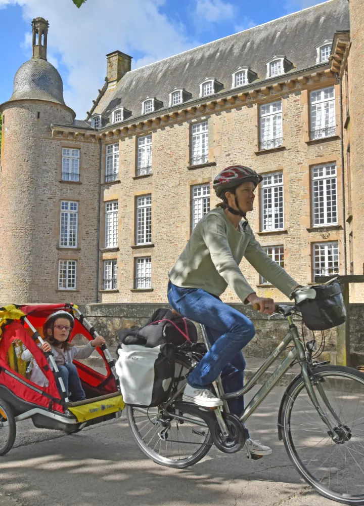 Vélo en famille vers Flers sur La Vélo Francette