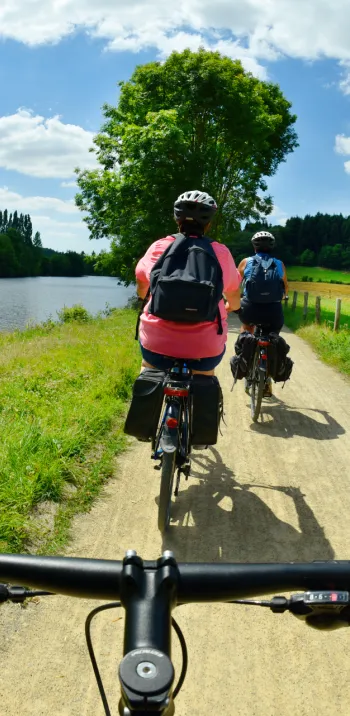 La Vélo Francette aux bords de Mayenne