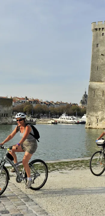 Les portes vers l'Atlantique : les Tours de la Rochelle