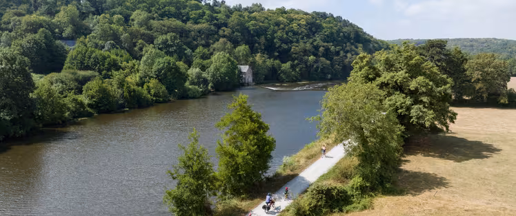 À vélo au fil de la Mayenne - Origné, La Vélo Francette