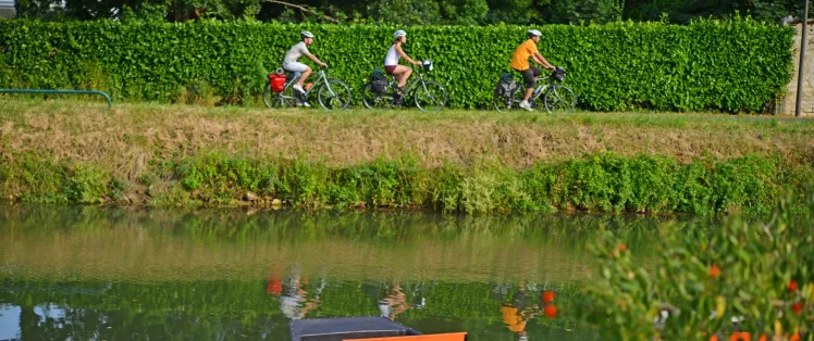 Le voyage à vélo : un mode de locomotion inhérent au slow travel