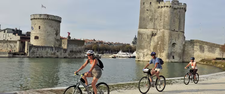 Les portes vers l'Atlantique : les Tours de la Rochelle
