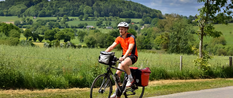 La Vélo Francette par les petites routes au milieu des champs
