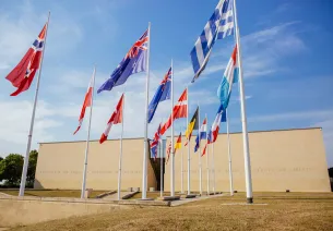 Façade du Mémorial de Caen