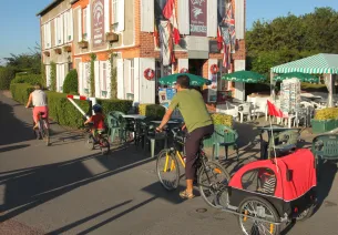 Day 2 : From Caen to the sea (26 km round trip)