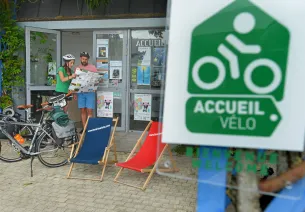 Specialist cycling services to meet your needs all along the route